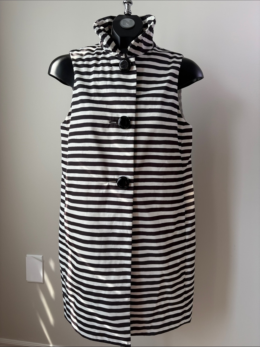 kate spade Black & White Striped Sleeveless Stand Collar Vest